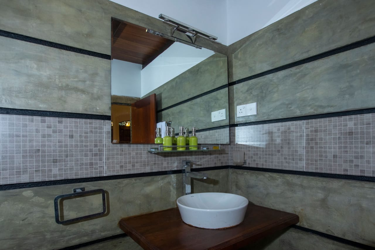 3 BEDROOM VILLA IN AHANGAMA