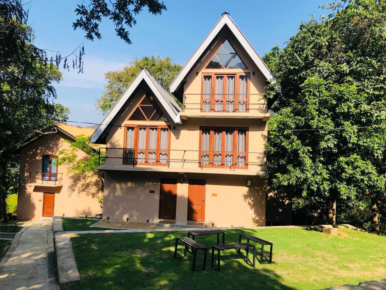 Signature Villa (3 storey) - Riverston