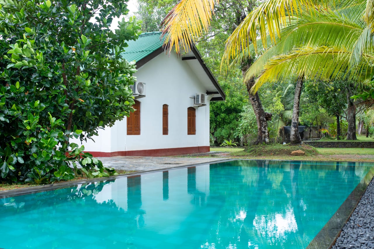 3 BEDROOM VILLA IN AHANGAMA