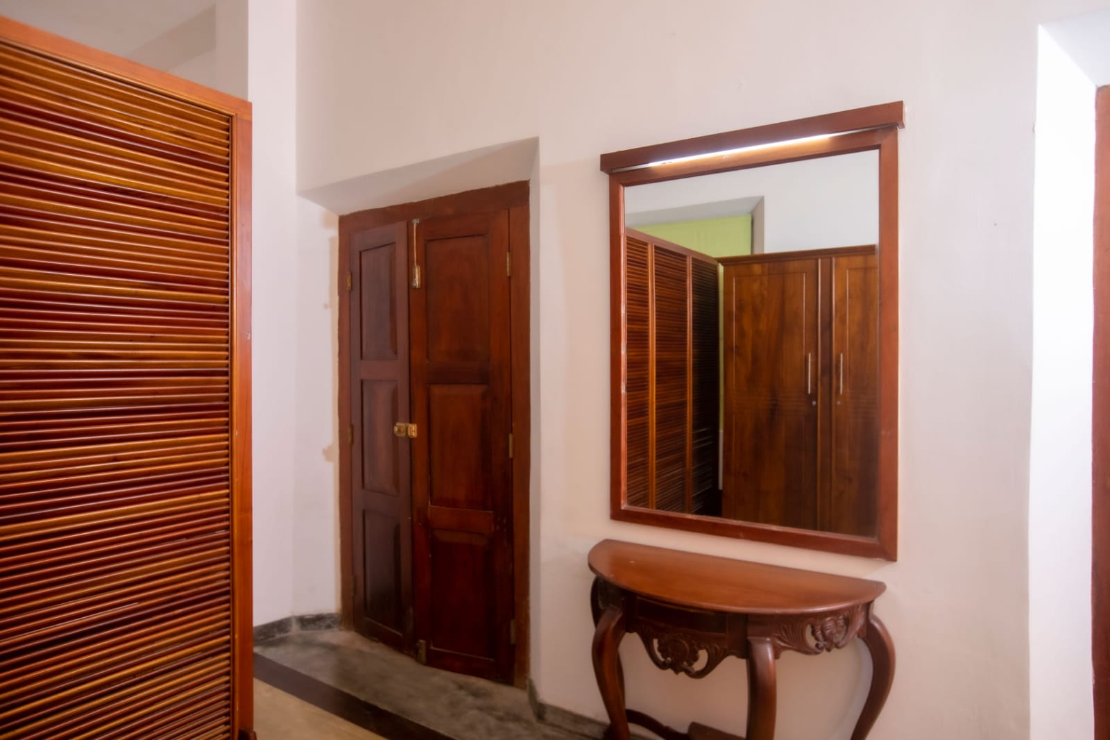4 BEDROOM VILLA IN AHANGAMA
