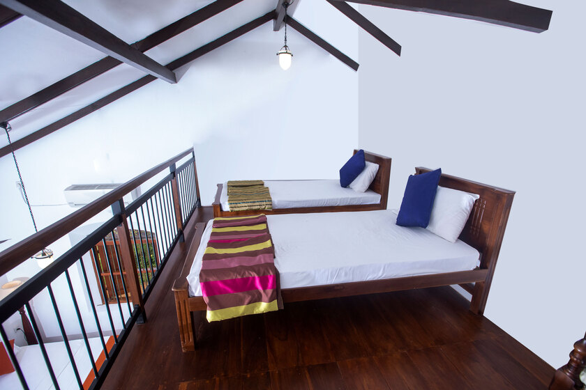 ENTIRE VILLA FOR 8 PAX