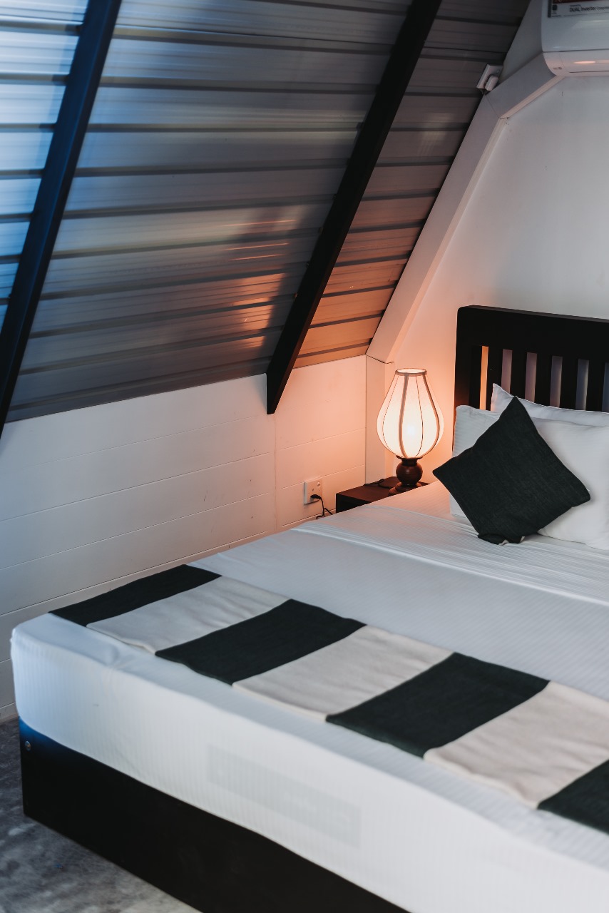 DBL CABIN